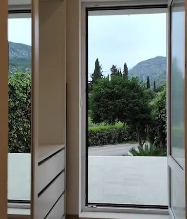 Bungevilia Apartment