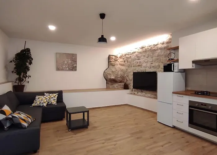 Bungevilia Apartman Gruda