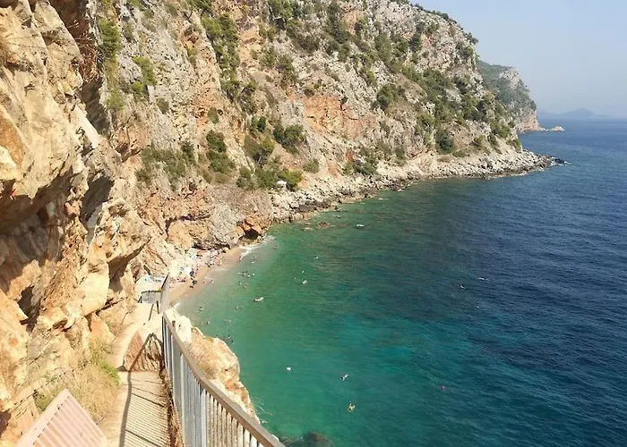 Apartman Bungevilia *